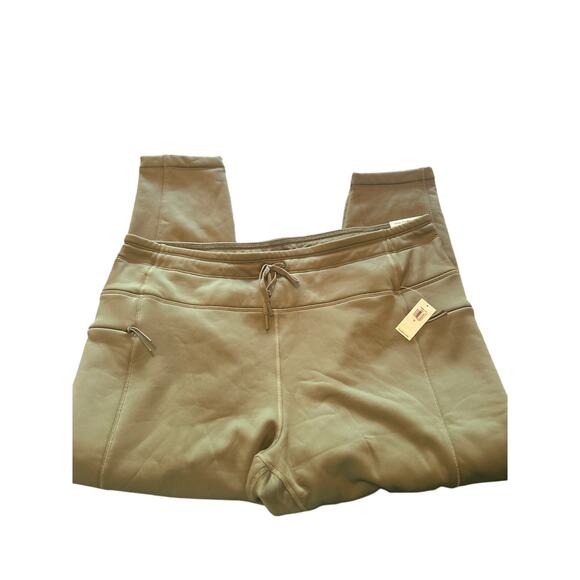 NWT Old Navy Plus Size Green Leggings Ultracoze Go-Dry Breathable Size 3X - Picture 2 of 7